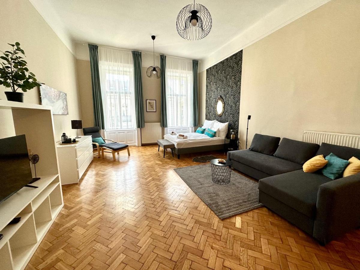 Orangehomes Peaceful Apartment Next To Central Market Hall Budapest Eksteriør bilde